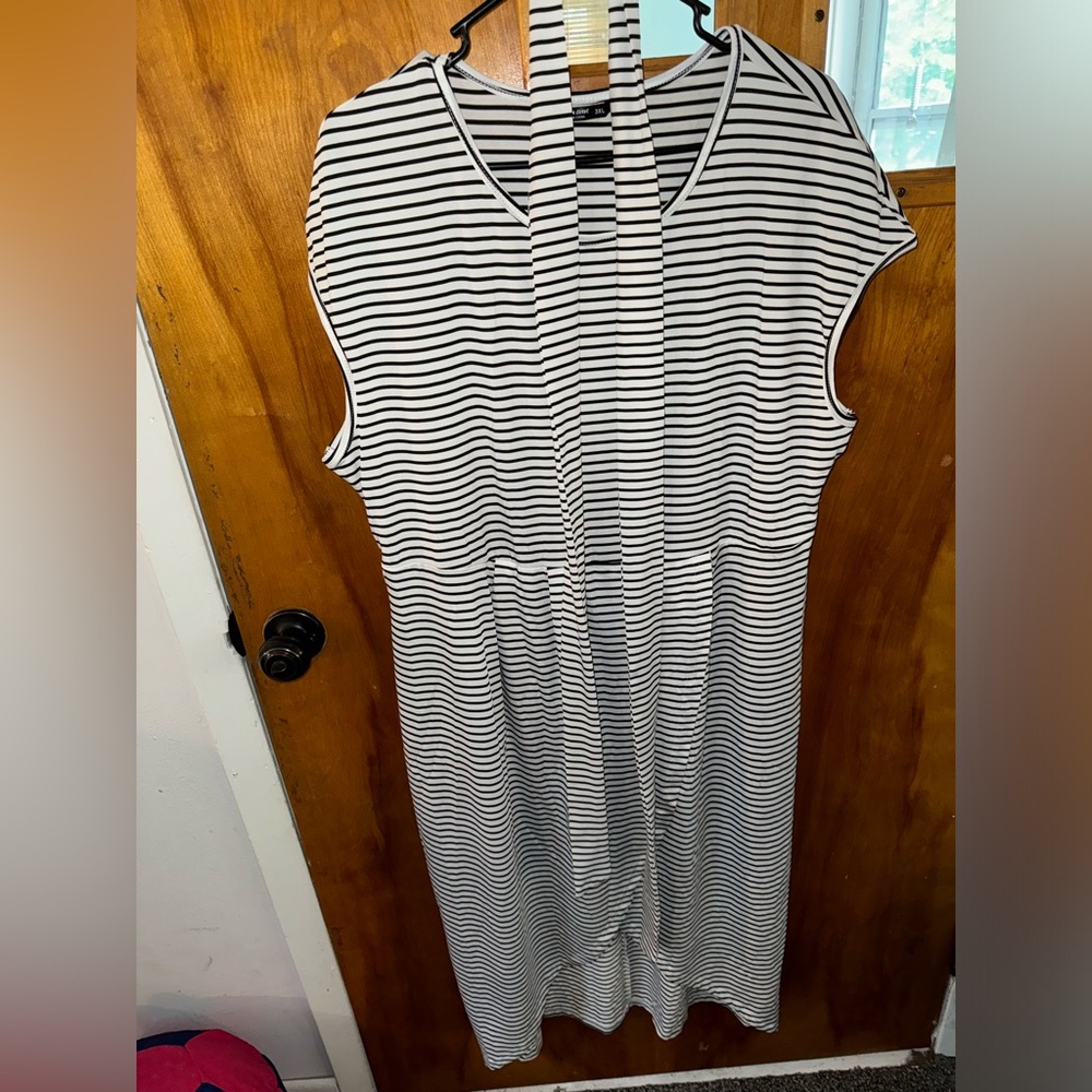 SHEIN plus size dress black and white stripes